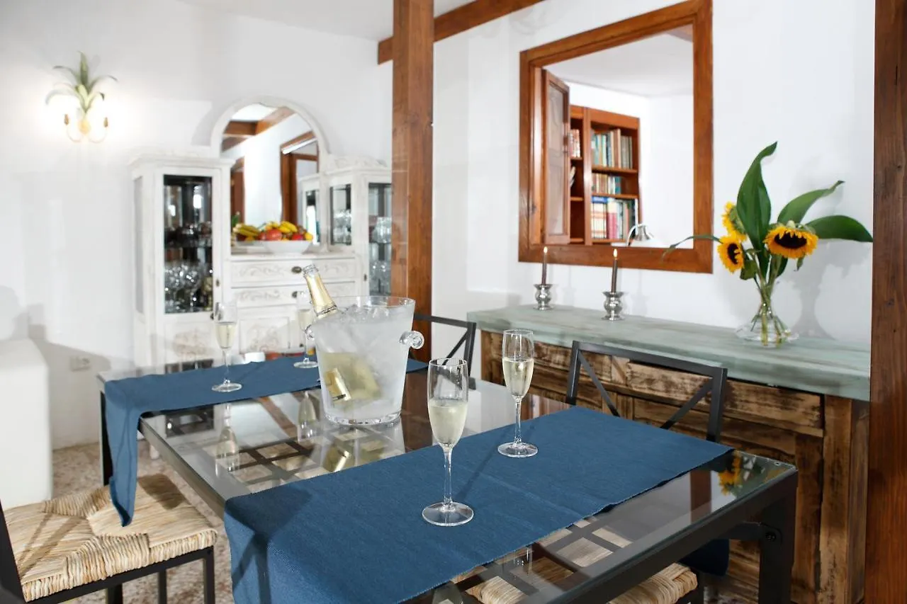 シャレー Candelaria'S Mountain House